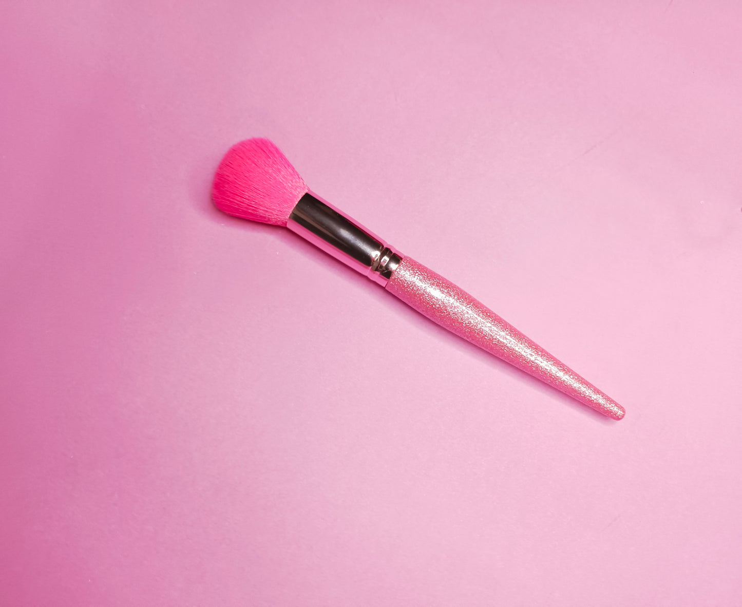 Blossom - 1 Piece Blush Own Makeup Brush